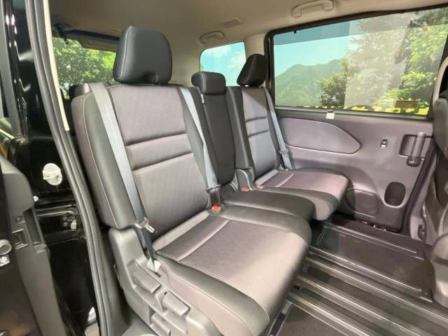 Nissan SERENA 2019-05 5742-10