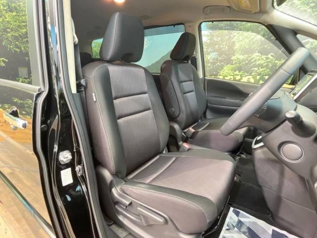 Nissan SERENA 2019-05 5742-9