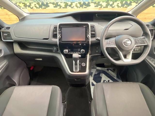 Nissan SERENA 2019-05 5742-1