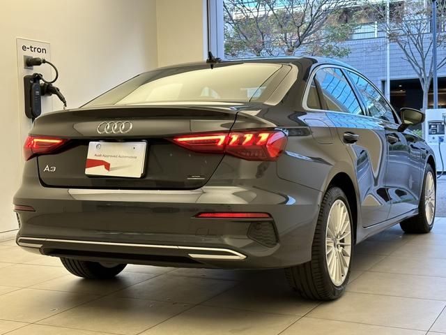 Audi A3 SEDAN 2021-07 24094-1