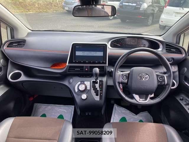 Toyota SIENTA 2019-04 330778-5