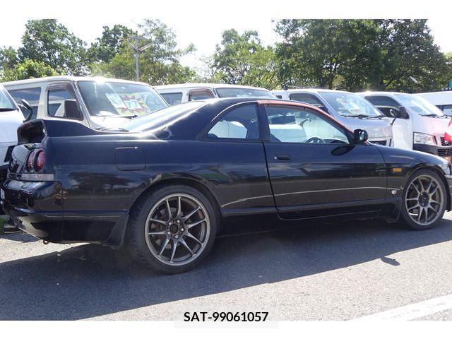 Nissan SKYLINE COUPE 1996-06 202152-18