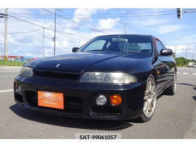 Nissan SKYLINE COUPE 1996-06 202152-12