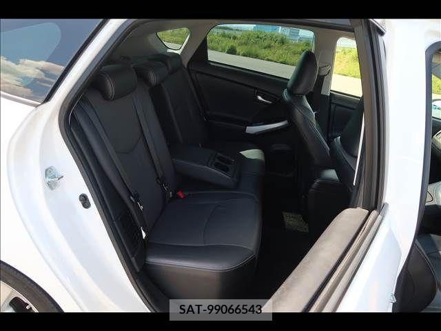 Toyota PRIUS 2012-05 282295-14