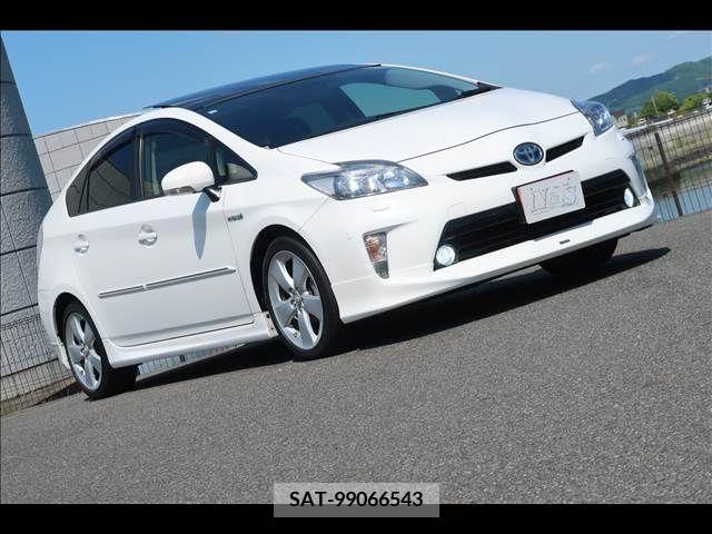 Toyota PRIUS 2012-05 282295-5