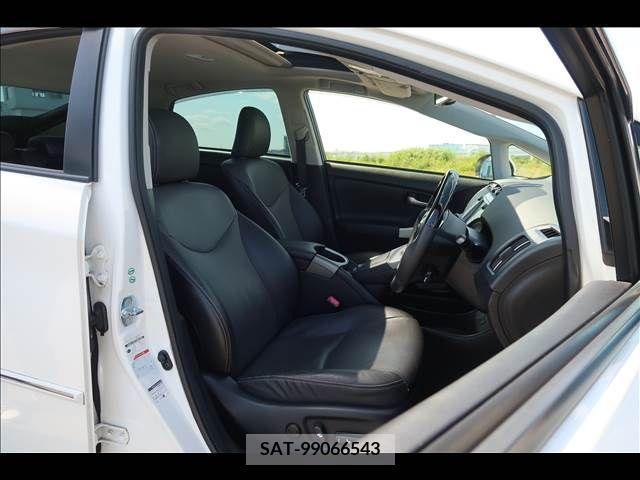 Toyota PRIUS 2012-05 282295-13