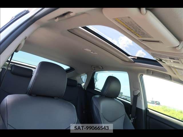 Toyota PRIUS 2012-05 282295-12