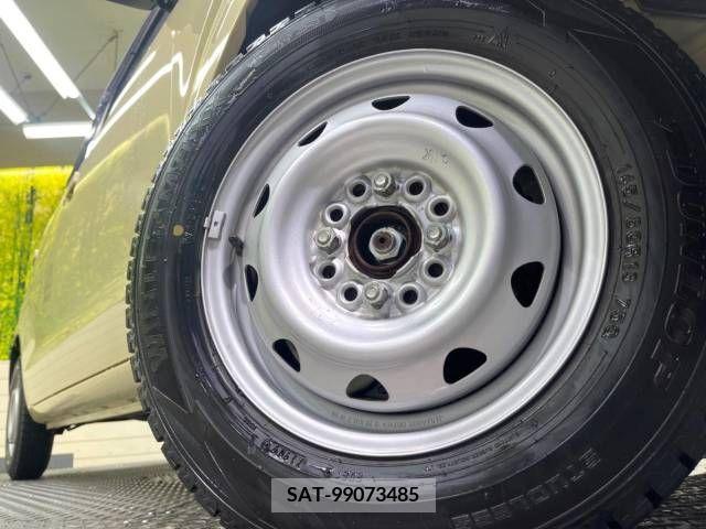 Suzuki ALTO 2019-03 305133-13