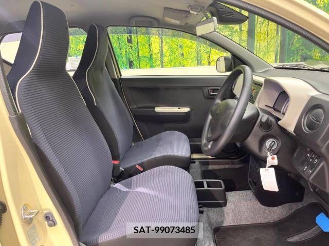 Suzuki ALTO 2019-03 305133-8