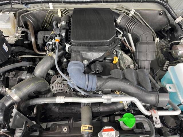 Suzuki JIMNY 2019-07 24138-18