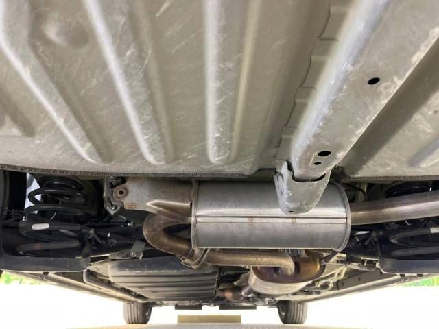Toyota VOXY 2017-03 196690-19