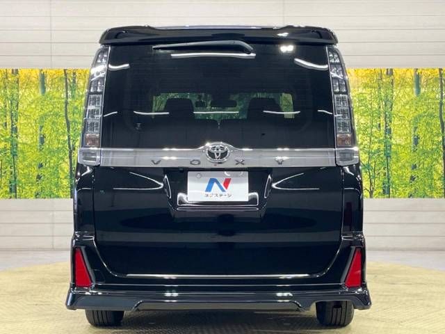 Toyota VOXY 2017-03 196690-15