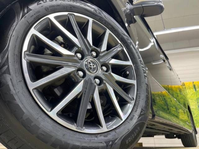 Toyota VOXY 2017-03 196690-13