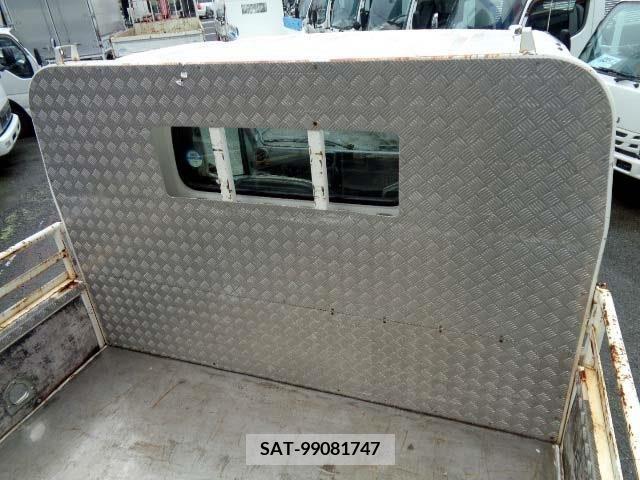 Hino DUTRO 2017-02 222507-16