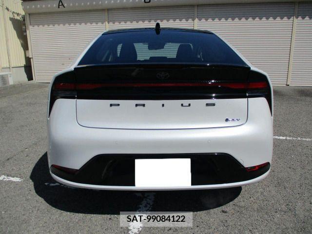 Toyota PRIUS 2024-02 282181-7