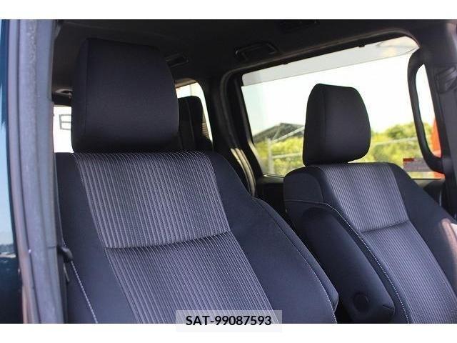 Toyota VOXY 2018-12 321593-13