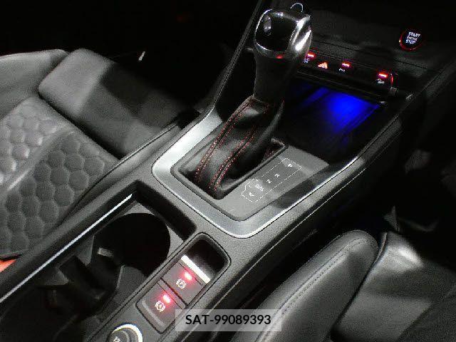 Audi RS Q3 2021-03 383105-17