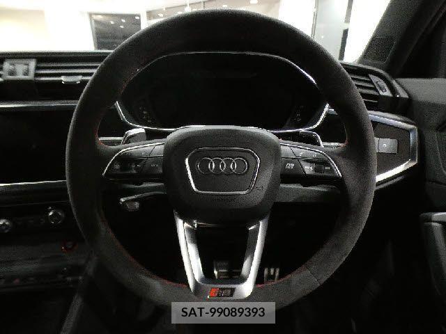 Audi RS Q3 2021-03 383105-26
