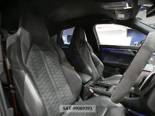 Audi RS Q3 2021-03 383105-24