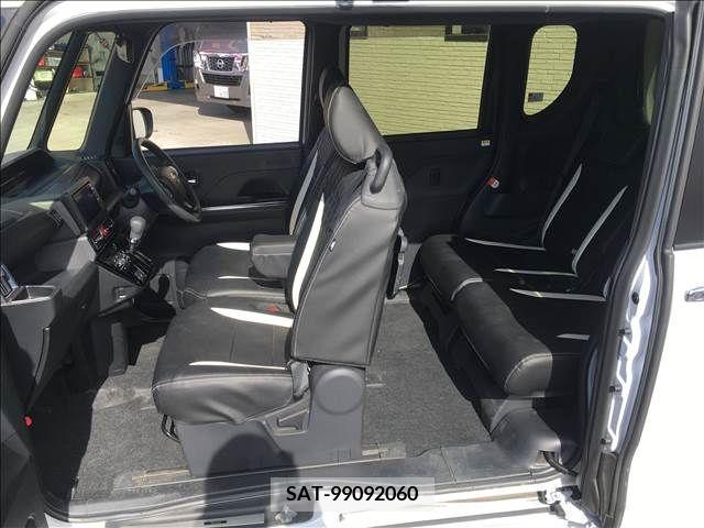 Daihatsu TANTO CUSTOM 2023-01 211330-12