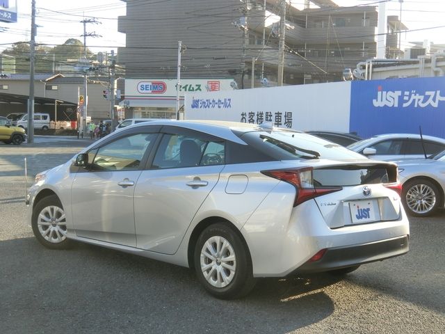 Toyota PRIUS 2020-09 182012-2