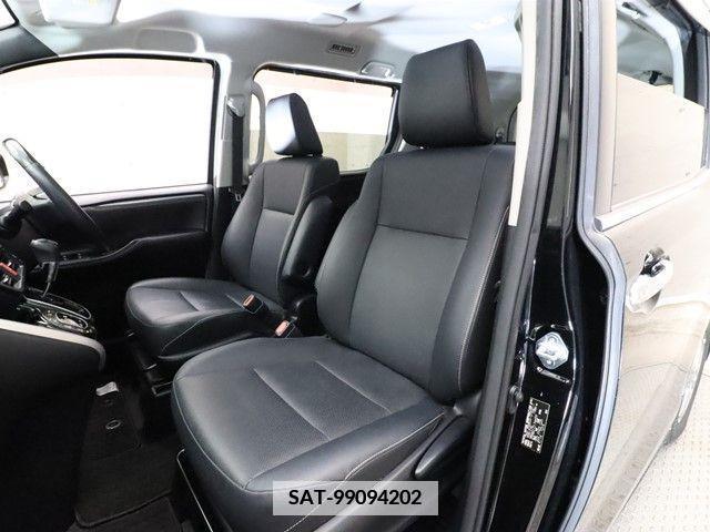 Toyota ESQUIRE 2016-01 359778-5