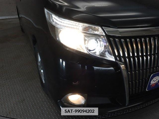 Toyota ESQUIRE 2016-01 359778-18