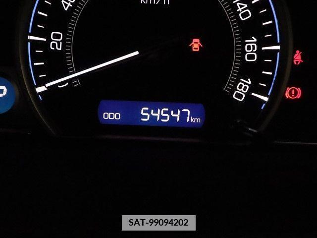 Toyota ESQUIRE 2016-01 359778-28