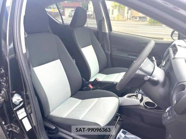 Toyota AQUA 2014-06 356332-9