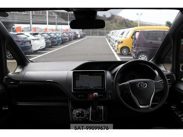 Toyota VOXY 2017-09 236002-18
