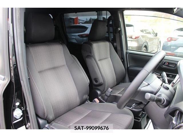 Toyota VOXY 2017-09 236002-14