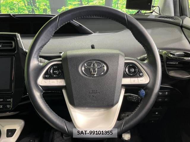 Toyota PRIUS 2016-04 239974-13