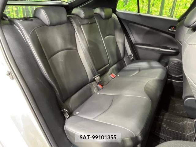 Toyota PRIUS 2016-04 239974-9