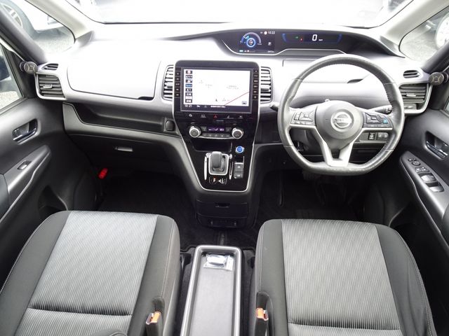 Nissan SERENA 2019-11 183698-11