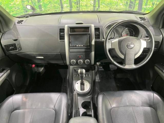 Nissan X-TRAIL 2011-07 12277-1