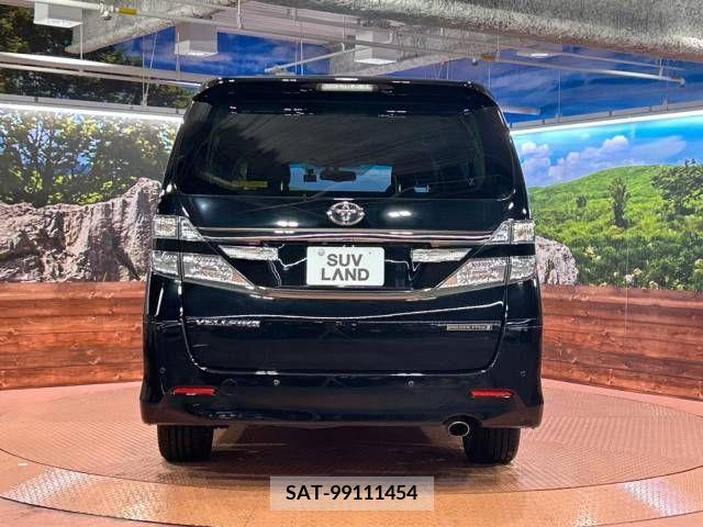 Toyota VELLFIRE 2013-12 299933-16