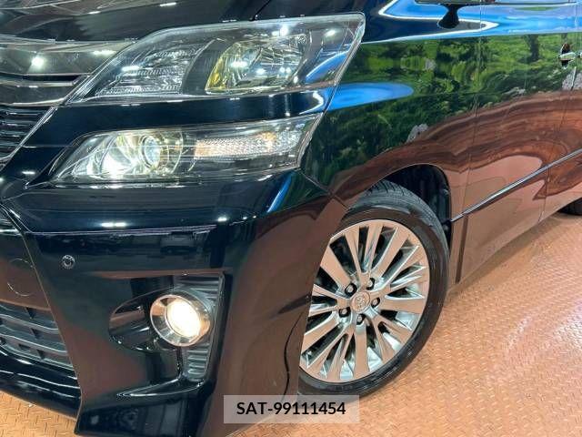 Toyota VELLFIRE 2013-12 299933-13