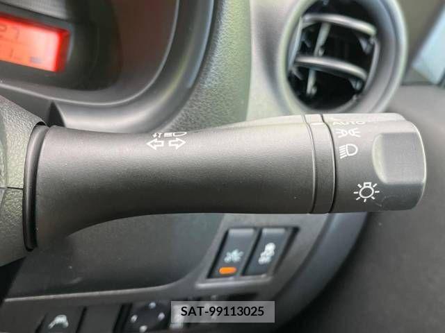Nissan MARCH 2021-07 308110-5