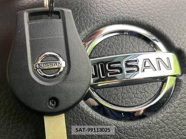 Nissan MARCH 2021-07 308110-4