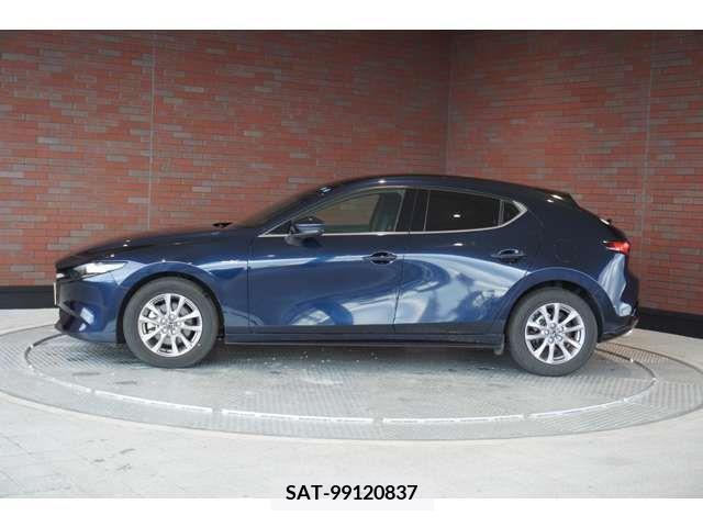 Mazda MAZDA3 2021-12 372641-3