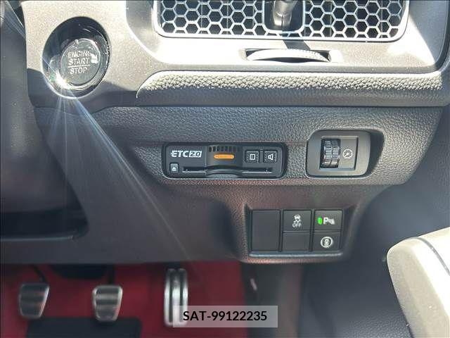 Honda CIVIC 2024-05 357924-10