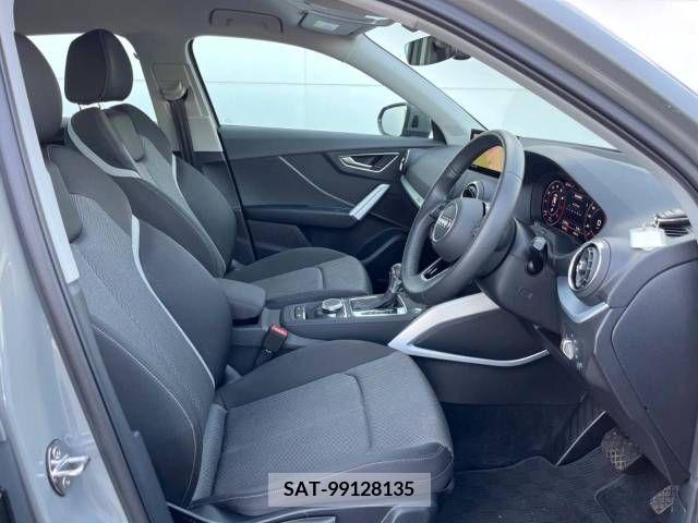Audi Q2 2019-12 261174-8