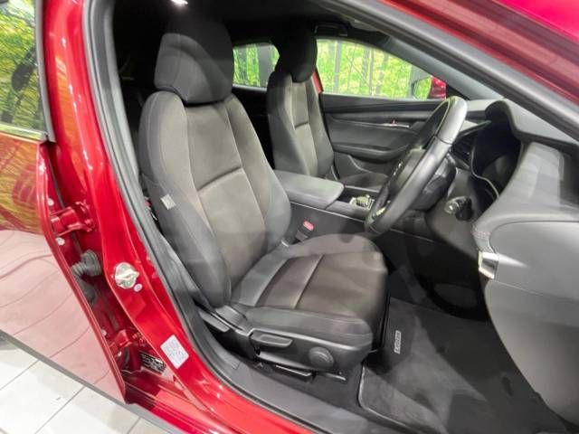 Mazda MAZDA3 2019-08 181079-9
