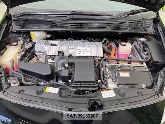 Toyota PRIUS 2015-08 255214-18