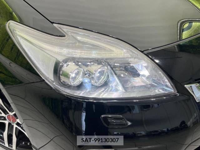 Toyota PRIUS 2015-08 255214-12