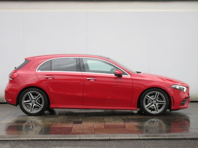 Mercedes Benz A-CLASS 2018-12 189964-16