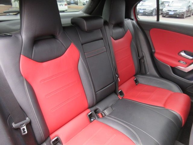Mercedes Benz A-CLASS 2018-12 189964-24