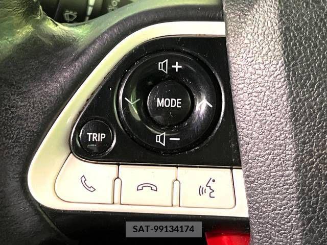 Toyota PRIUS PHV 2017-06 211116-5