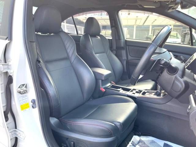 Subaru WRX S4 2017-05 10929-9