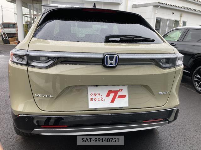 Honda VEZEL 2023-12 288320-4